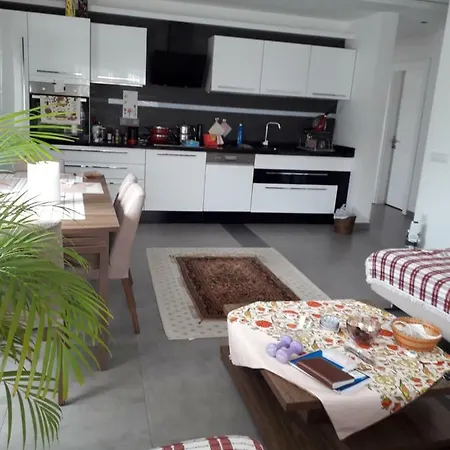 Best 16 Apartment *